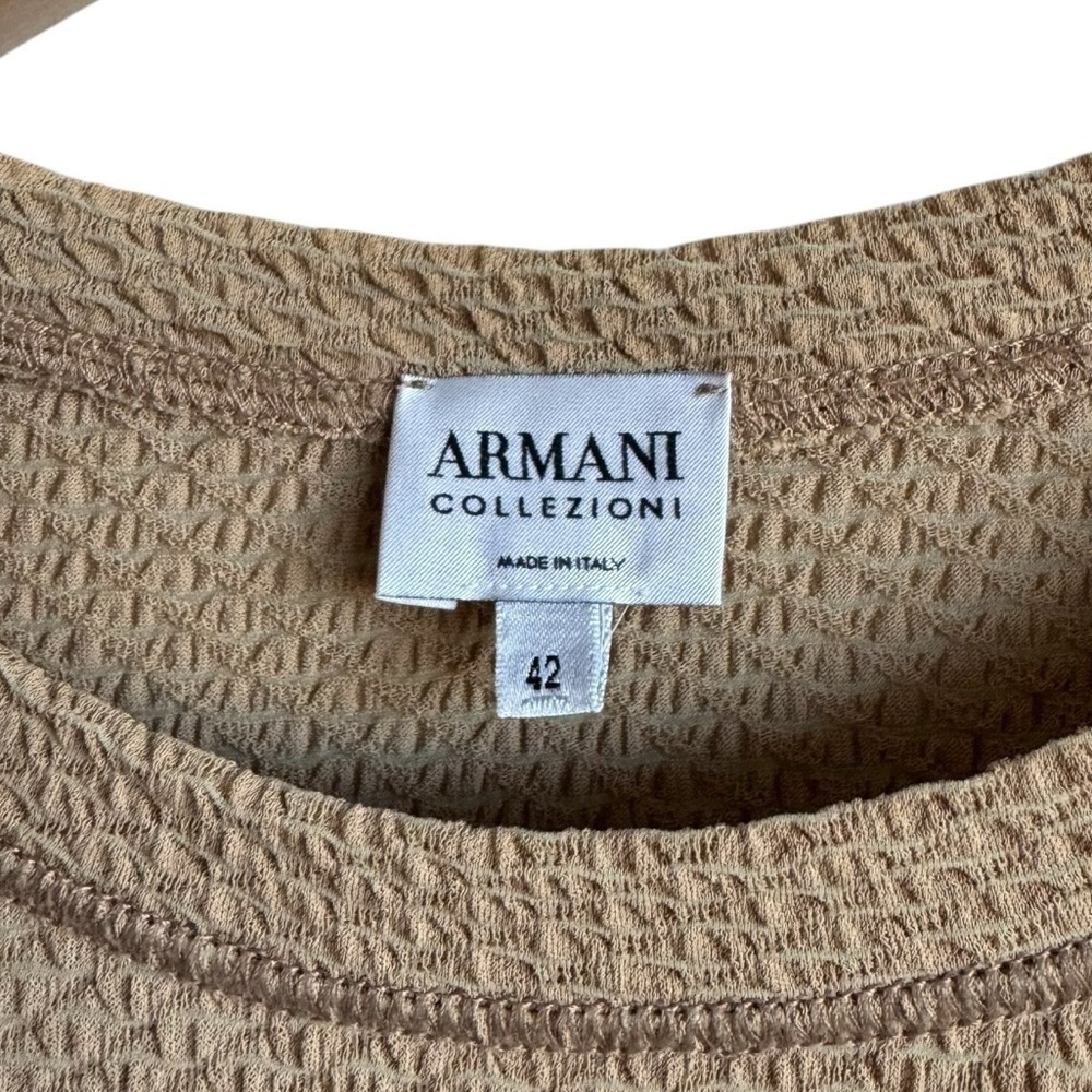 ARMANI COLLEZIONI Short Sleeve Textured Stretch Knit Top | Tan Camel Small US 6 - Picture 3 of 3